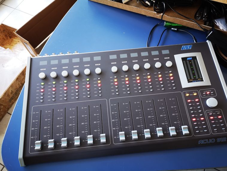 Κονσόλα Acuo 7 console 1